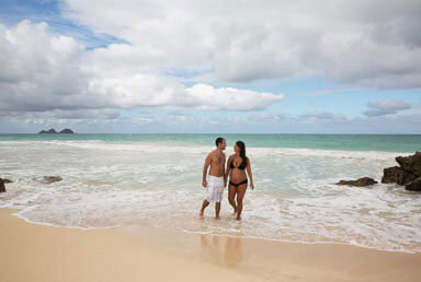 Bellows Beach Maternity Portrait Photography