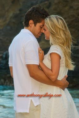 Engagement Couples Portrait Photographer Eternity Beach Oahu Hawaii