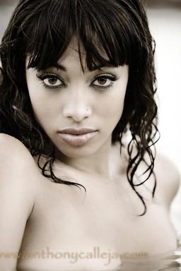 Honolulu Glamour Headshot Photographer