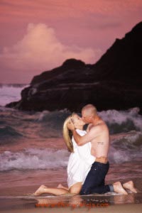 Honolulu Engagement Photographers