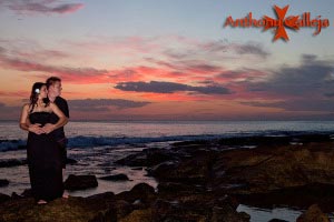 Honolulu Engagement Photographer