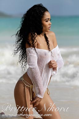 Honolulu Swimsuit Photographers Waimanalo Beach Oahu