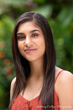 Hoomaluhia Botanical Gardens Senior Portrait photographers, Kaneohe, Hawaii