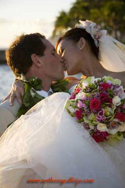 Honolulu Wedding Portraits - Groom carrying bride