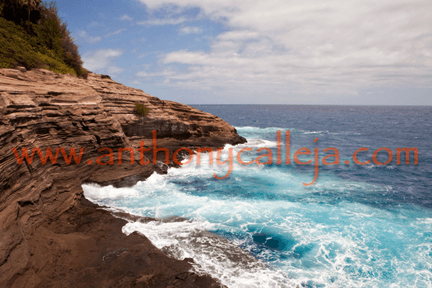 Spitting Cave Portlock, Oahu, Hawaii